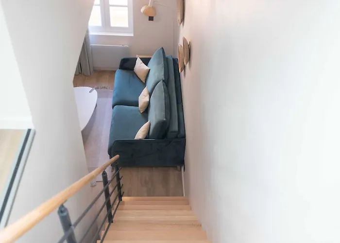 Apartment 2 Bed Flat - Hyper Centre St Tropez