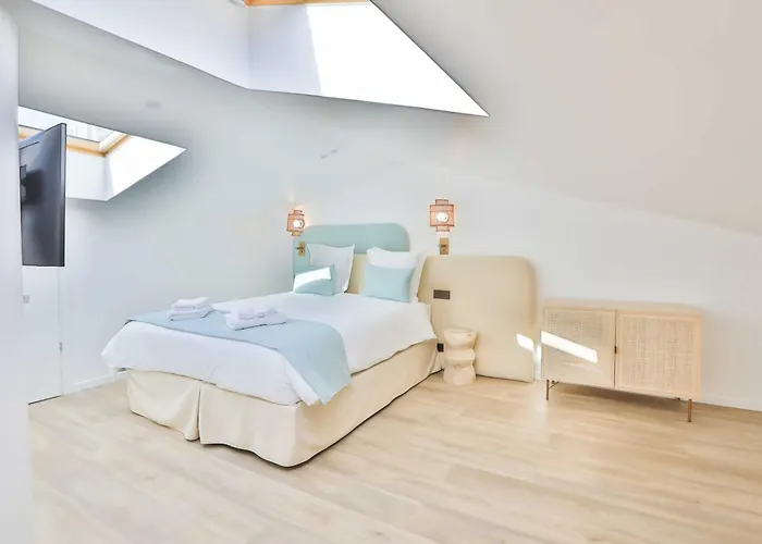 Apartment 2 Bed Flat - Hyper Centre St Tropez